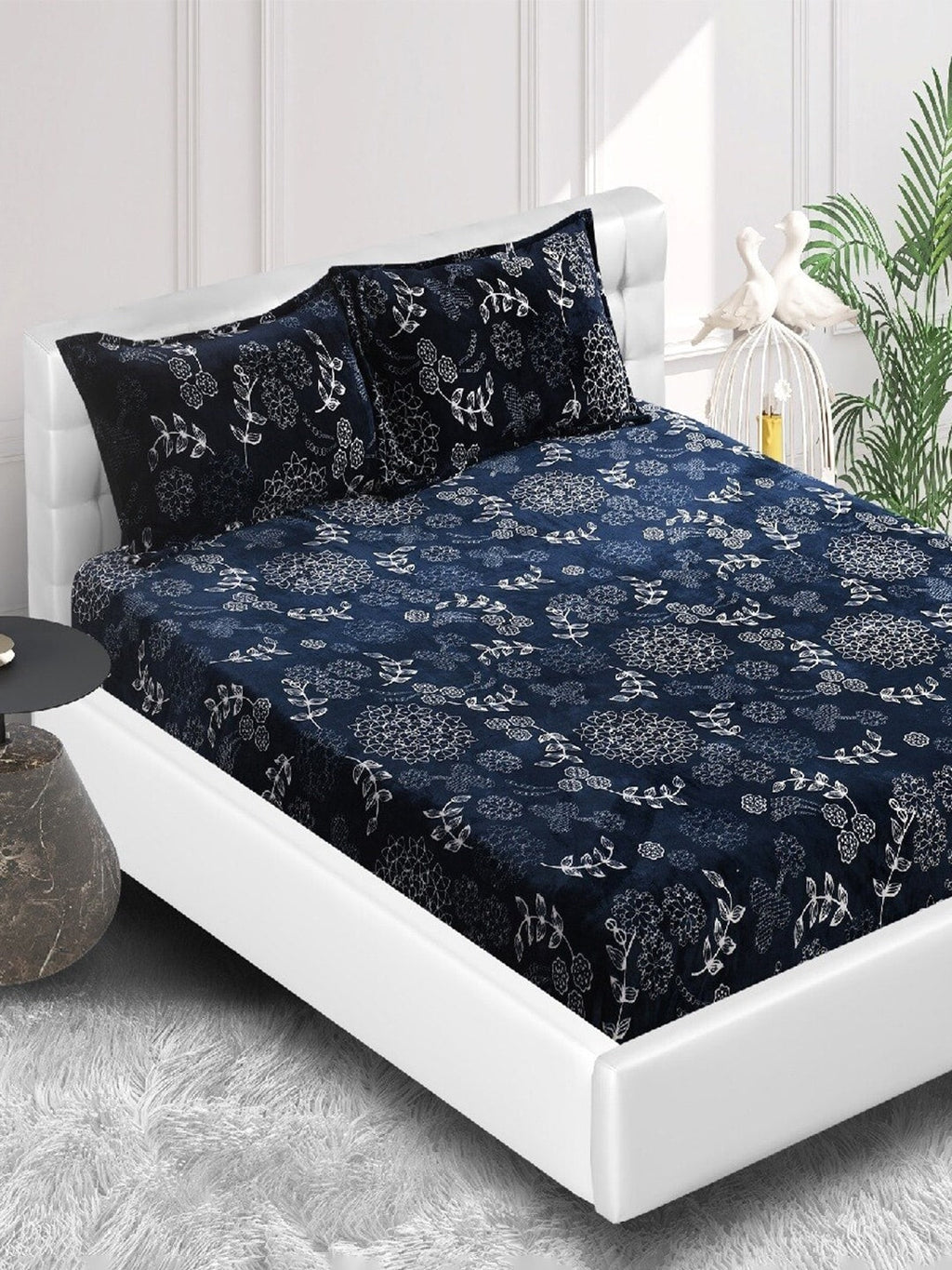 Stylespace by Isha Navy Blue & White Floral Velvet 300 TC Fitted King Bedsheet Set | Grocsy