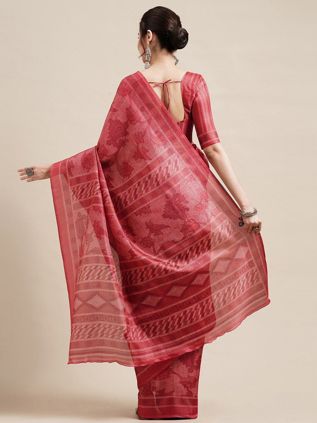 Saree Mall Red & Off White Floral Art Silk Sarees | Grocsy