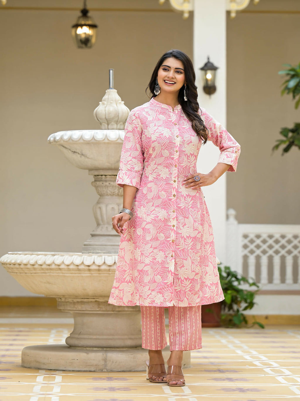 Juniper Women's Pink Floral Printed Cotton Kurta Set With Buttons | Grocsy