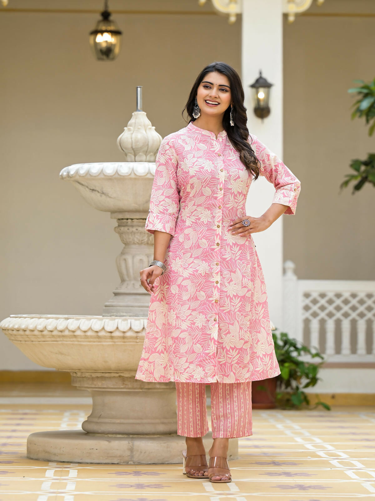 Juniper Women's Pink Floral Printed Cotton Kurta Set With Buttons | Grocsy