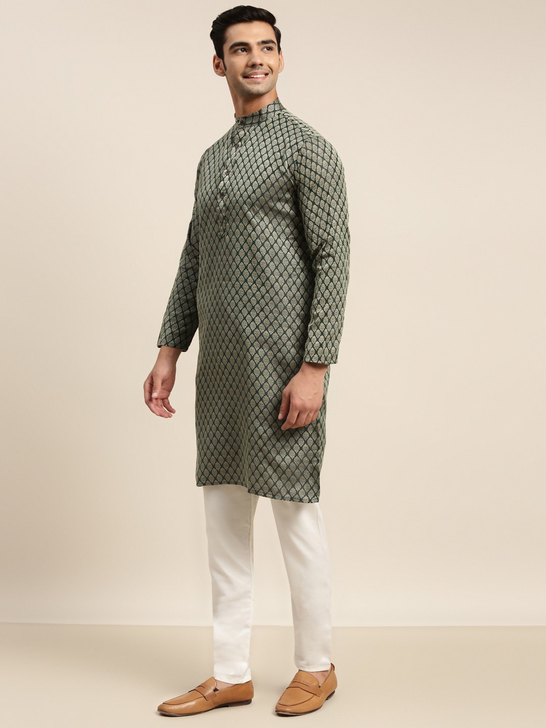 Sojanya Men Green Ethnic Motifs Kurta with Pyjama & Nehru Jacket | Grocsy