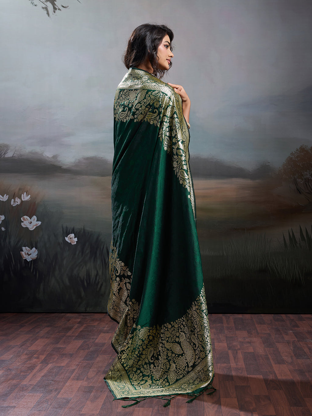 Anaita D Green Silk Blend Woven Saree With Blouse | Grocsy