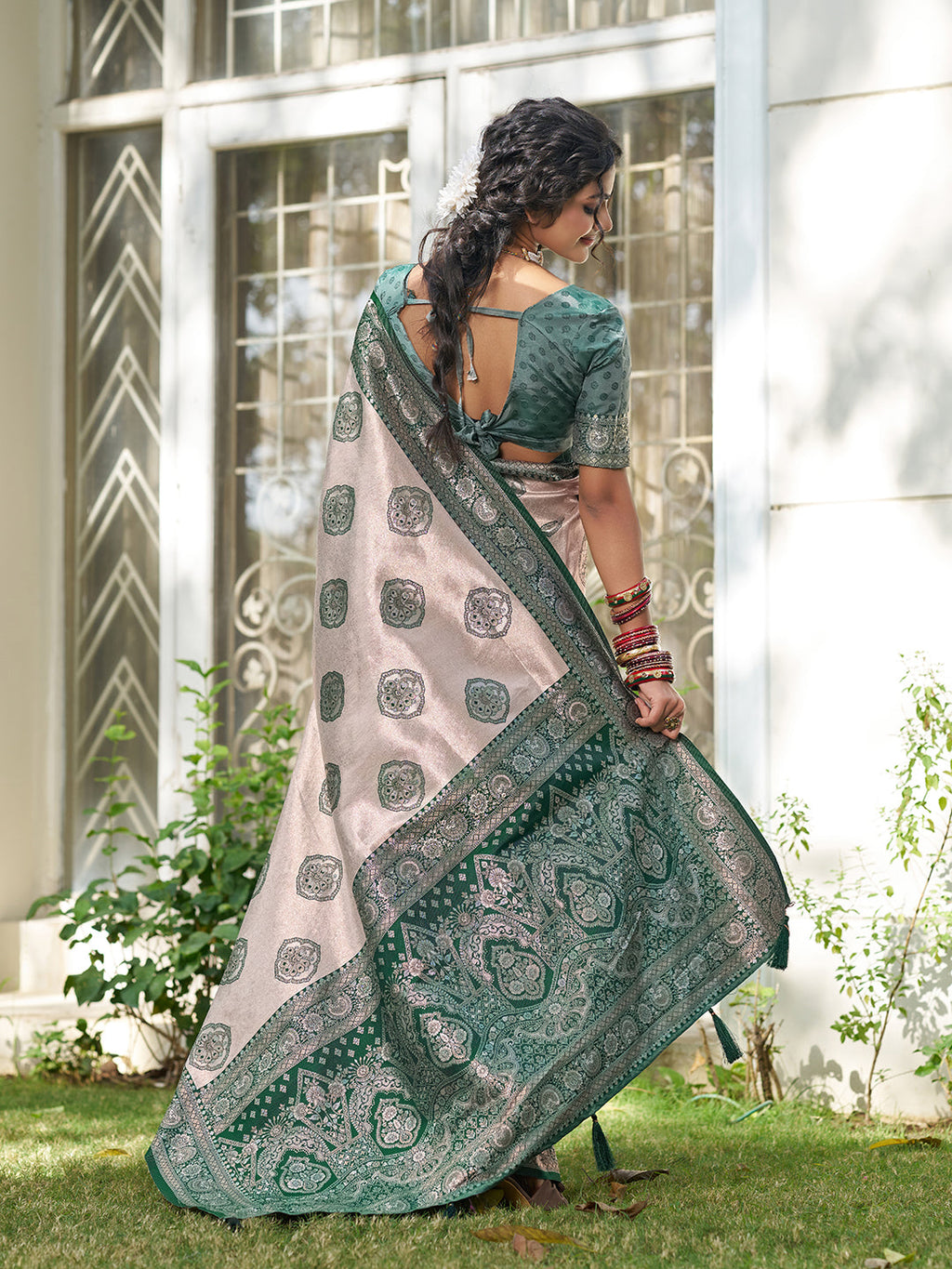 Anaita D Green Silk Blend Woven Saree With Blouse | Grocsy