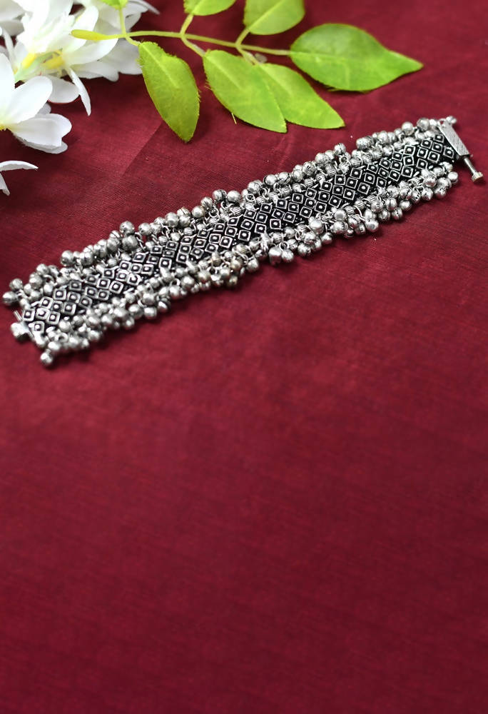 Mominos Fashion Kamal Johar Ghungroo Handcraft Bracelet | Grocsy