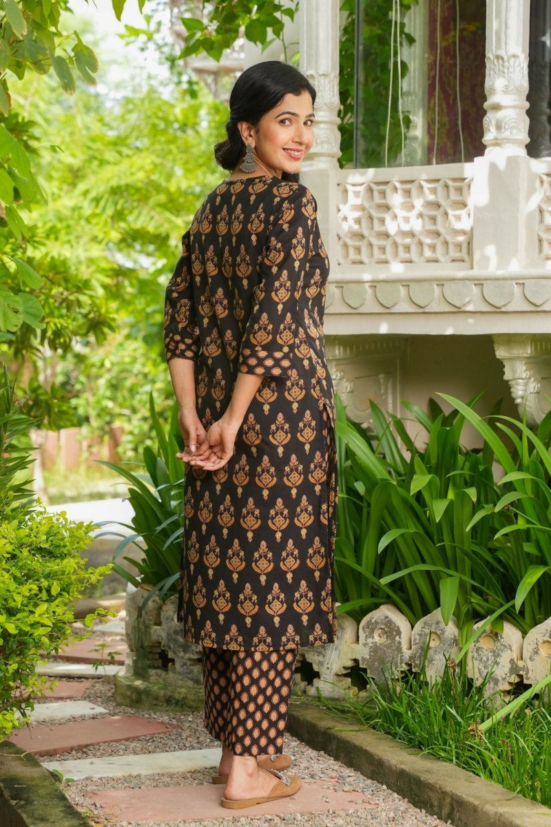 Aramya Straight Soft Cotton Floral Print Women's Kurta - Black | Grocsy