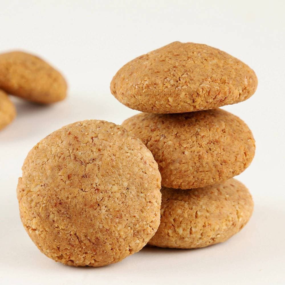 Talk Healthy To Me - Almond Chocolate Fit cookies | Grocsy