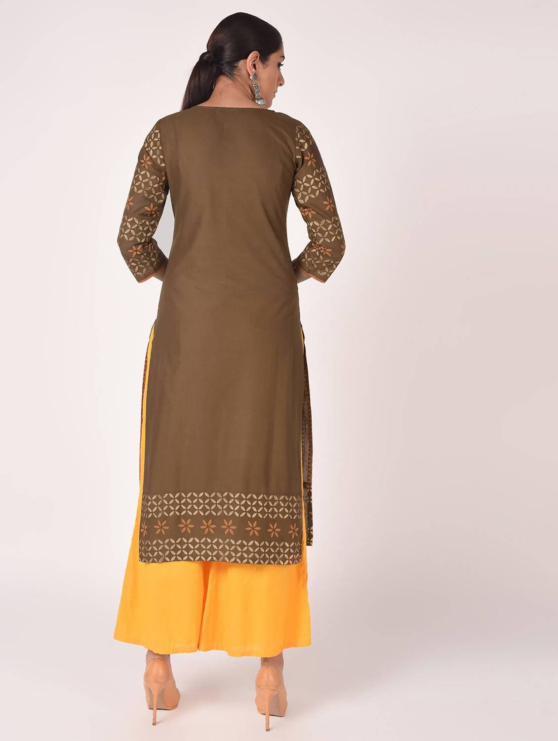 Cheera Hand Block Print Earth Brown Straight Kurta (MAAI-060K) | Grocsy