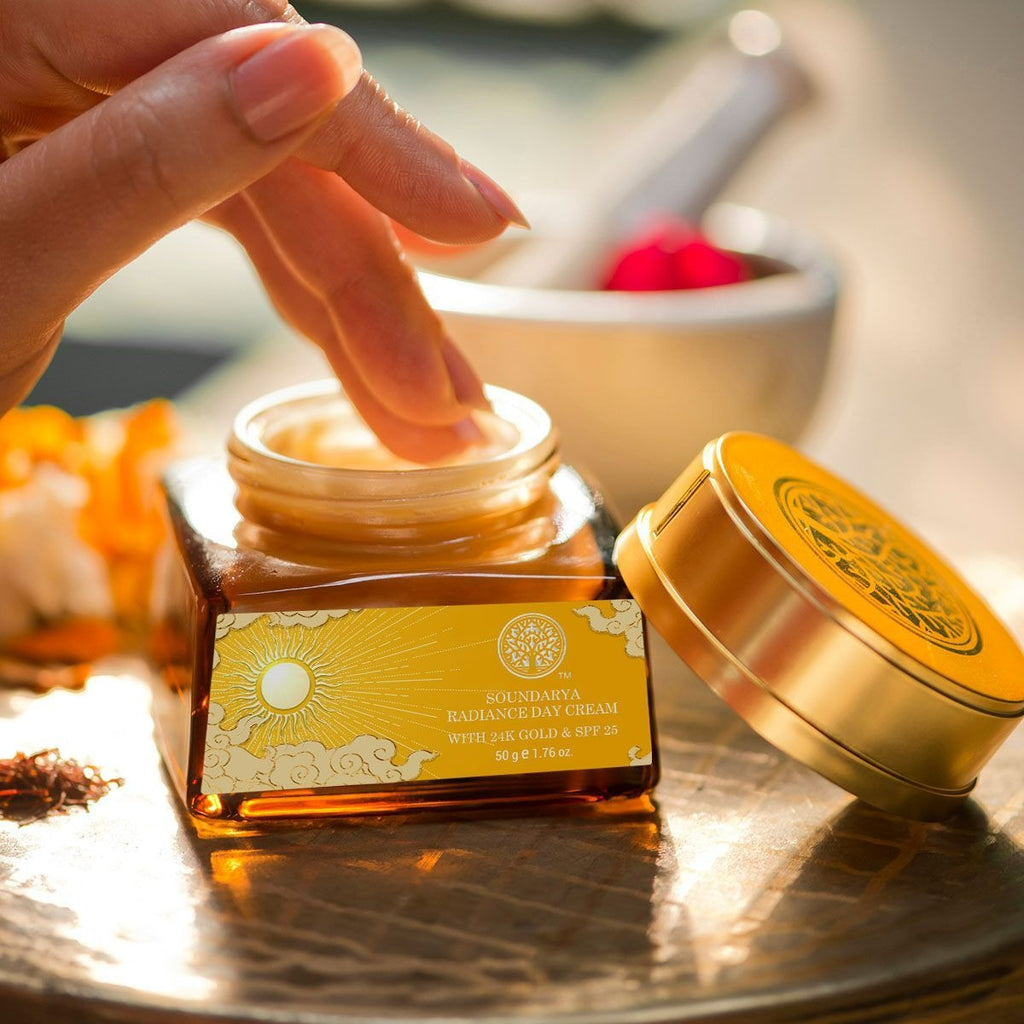Forest Essentials Soundarya Radiance Cream With 24K Gold & SPF30 | Grocsy