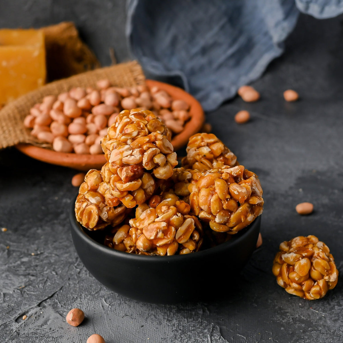 Vellanki Foods - Groundnut Laddu / Chikki Vundalu | Grocsy