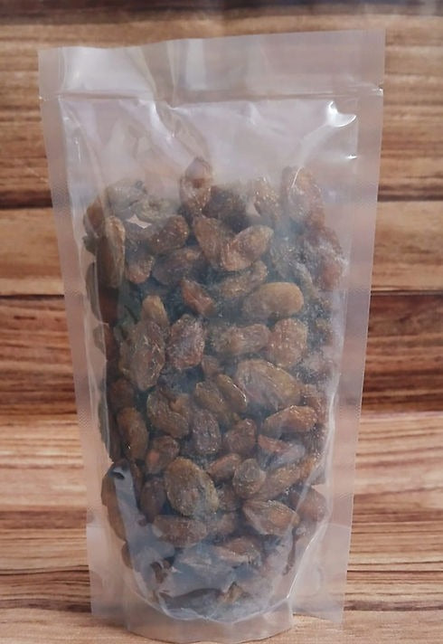 Satjeevan Organic Golden Munakka Raisins | Grocsy