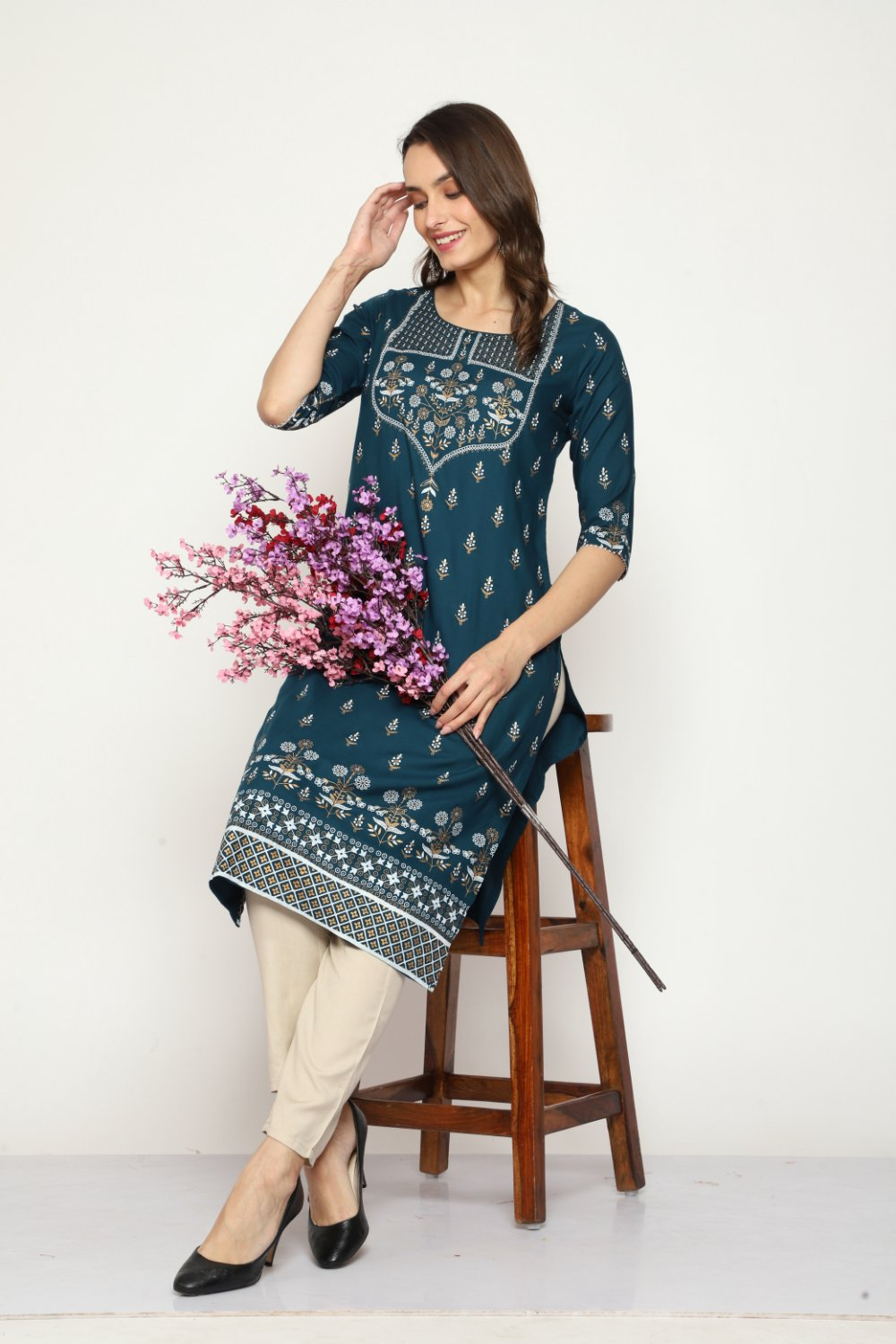 Maai Rayon Hand Printed Kurta Navy | Grocsy