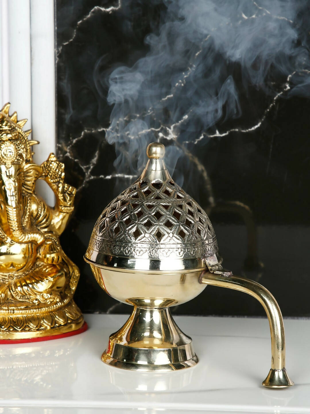 CraftVatika Gold-Toned Dhoop Dani Loban With Handle & Incense Stick Holder Showpiece | Grocsy