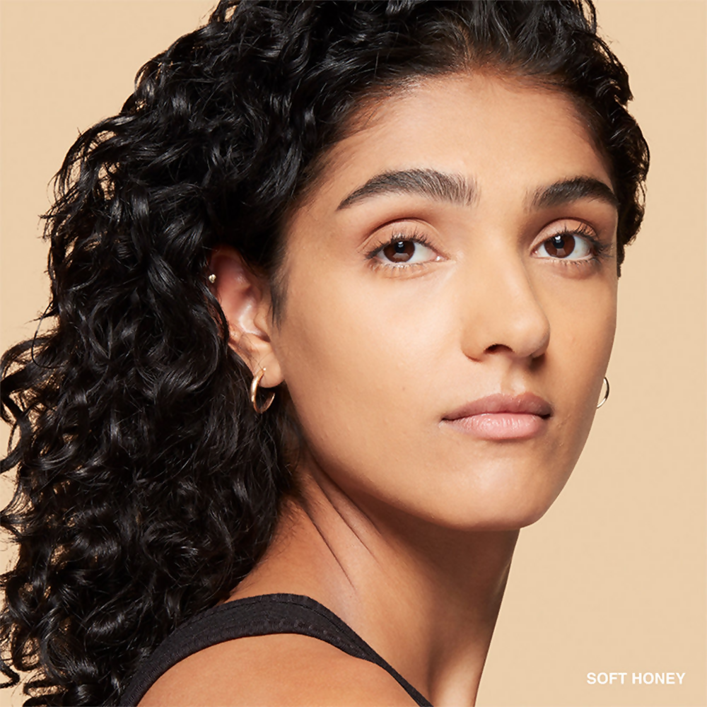 Bobbi Brown Sheer Finish Pressed Powder - Soft Sand | Grocsy