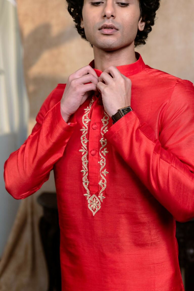 Falling Raw Silk Red Padma Gopala By Hilo Design | Grocsy