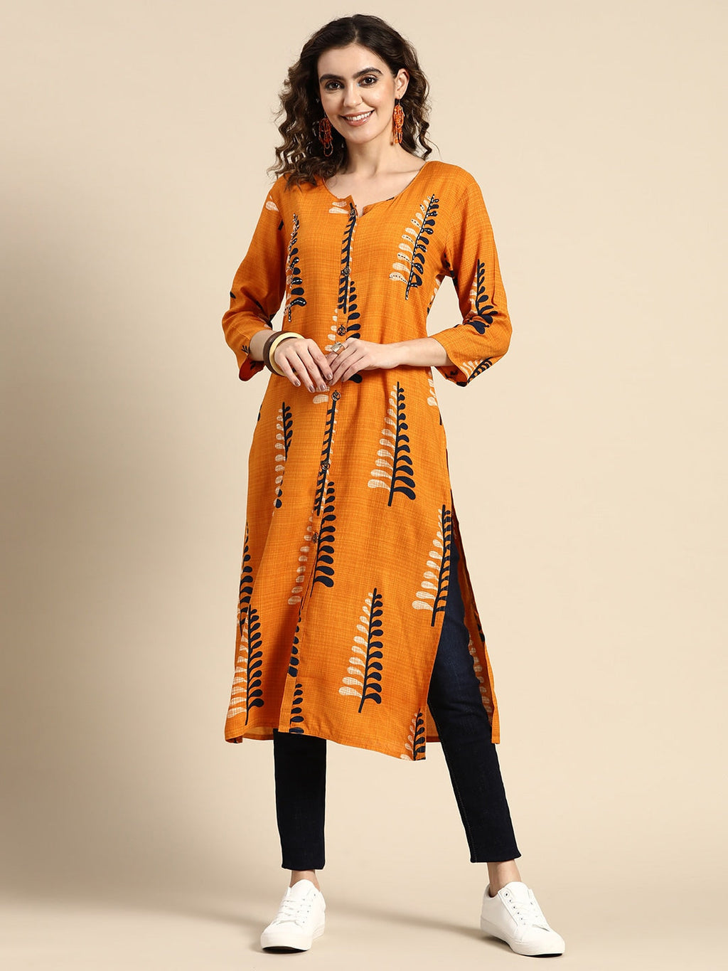 Sangria Women Floral Printed Kurta | Grocsy