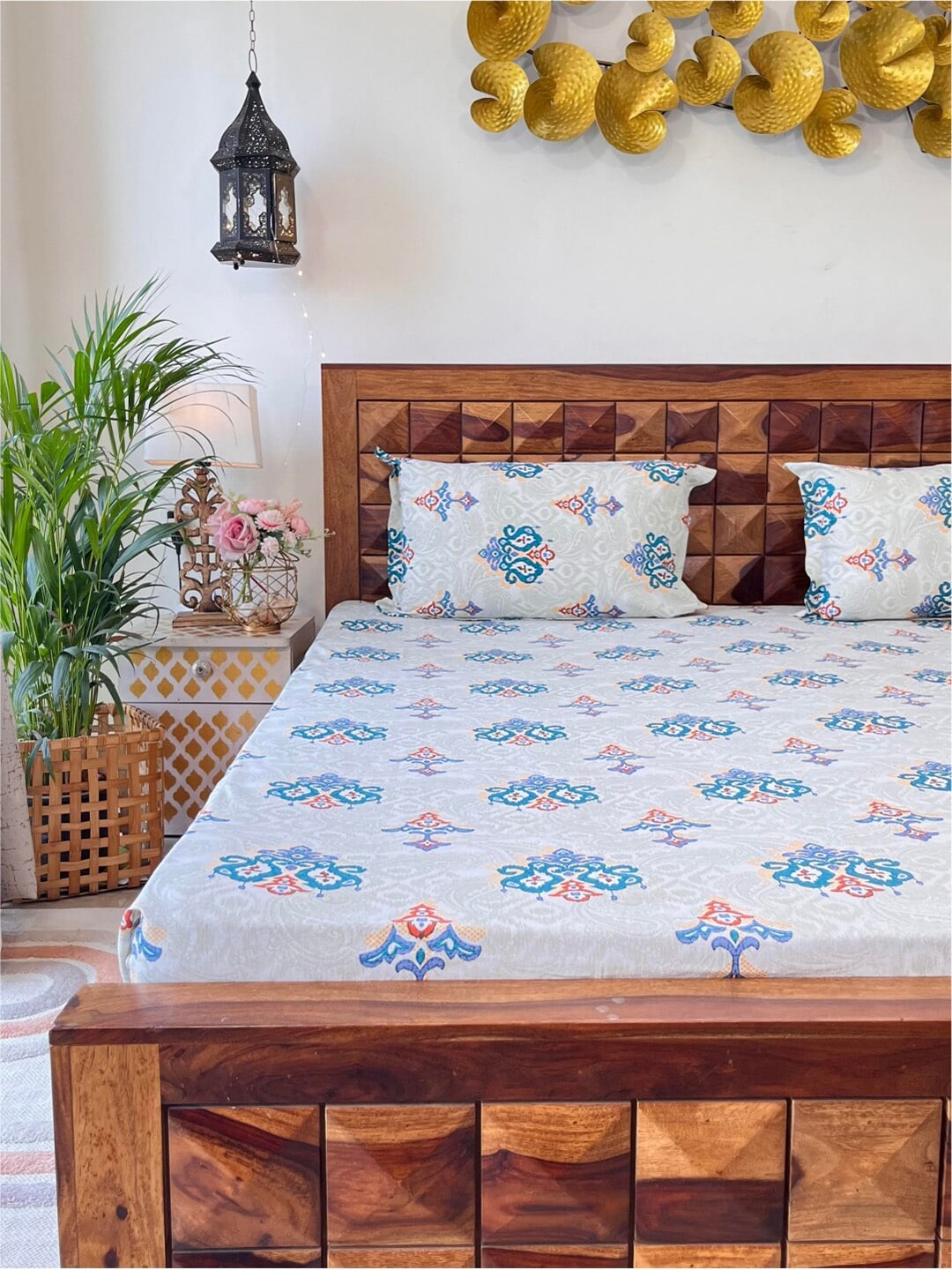 URBAN SPACE Divine White Ethnic Motifs 144 TC Cotton Queen Bedsheet & 2 Pillow Covers | Grocsy