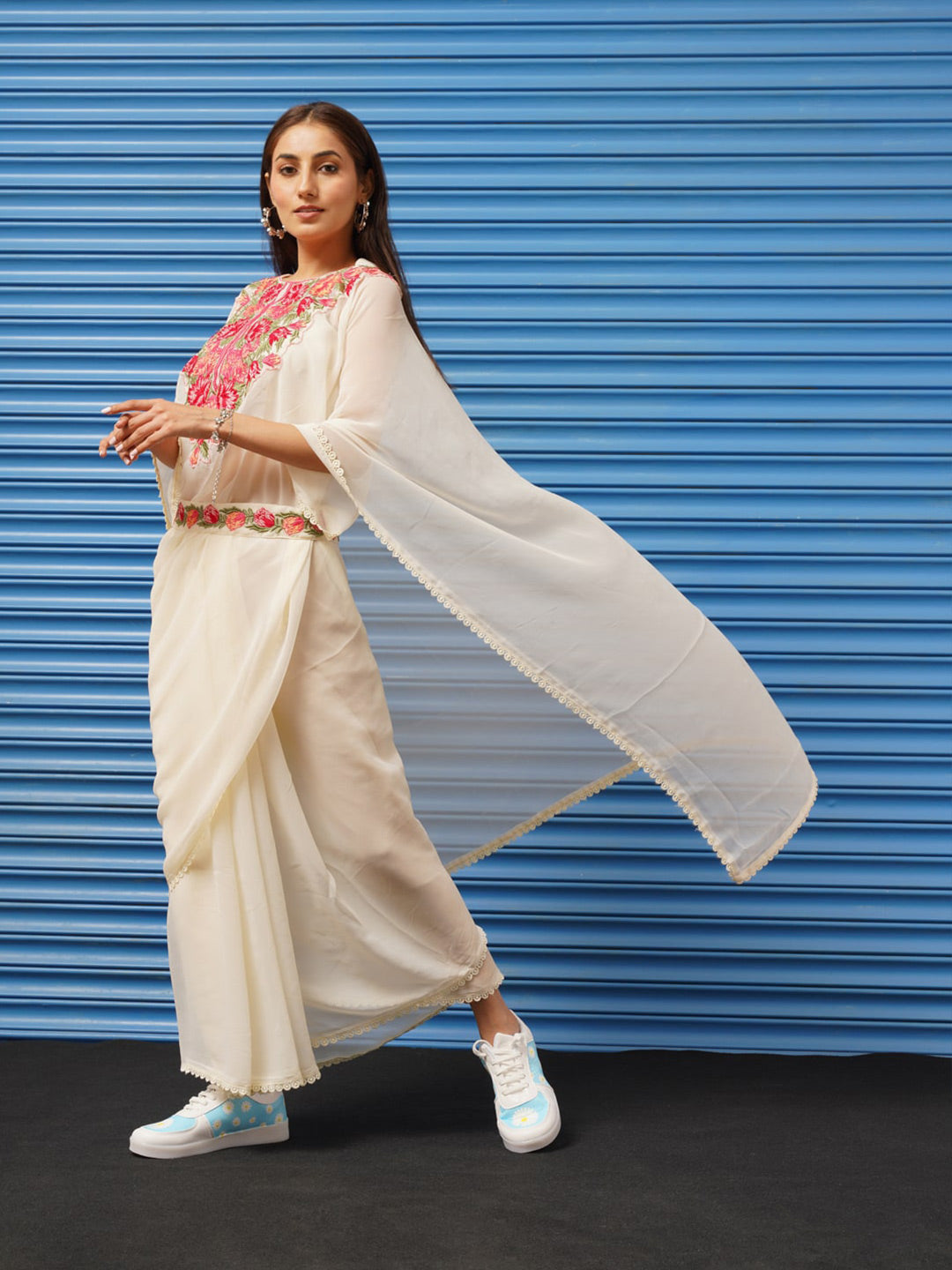 Tikhi Imli Kaftan Saree With Belt | Grocsy