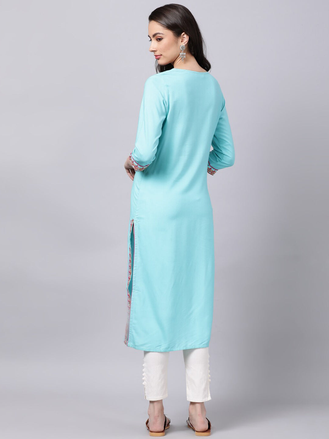 Souchii Women Blue & Pink Embroidered Round Neck Straight Kurta | Grocsy