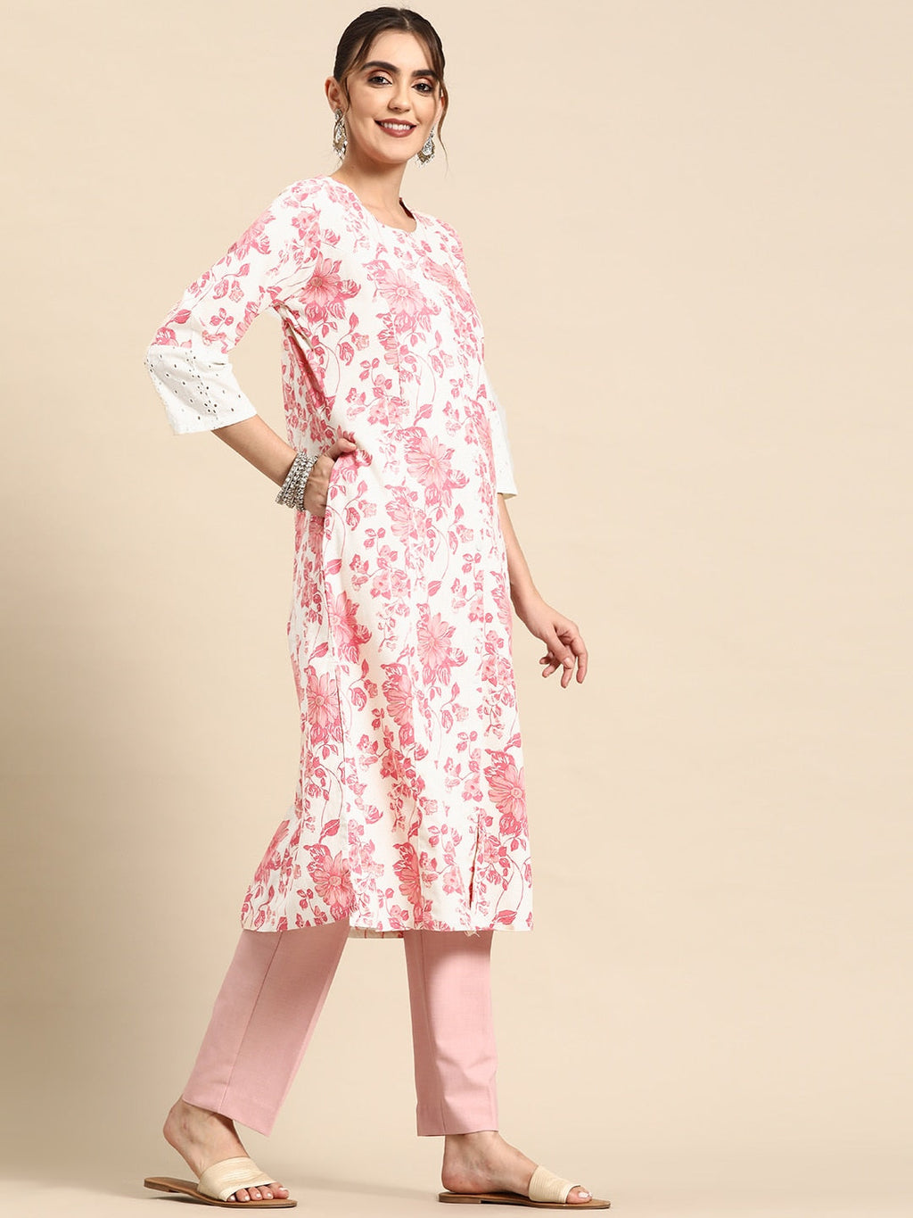 Sangria Floral Printed Cotton Slub Kurta | Grocsy