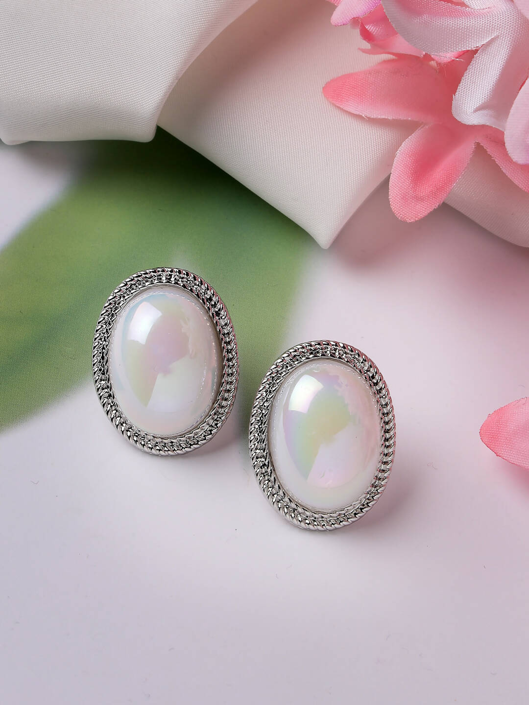 NVR Women's Silver Plated Oval Stud Earrings | Grocsy