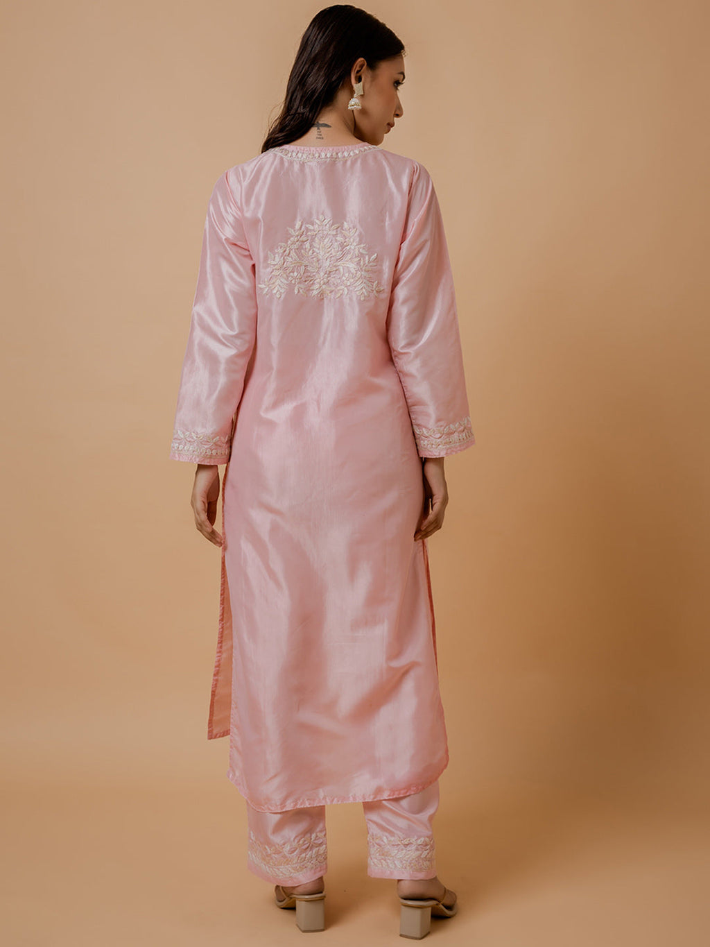 HOUSE OF KARI Floral Embroidered Silk Chikankari Kurta | Grocsy