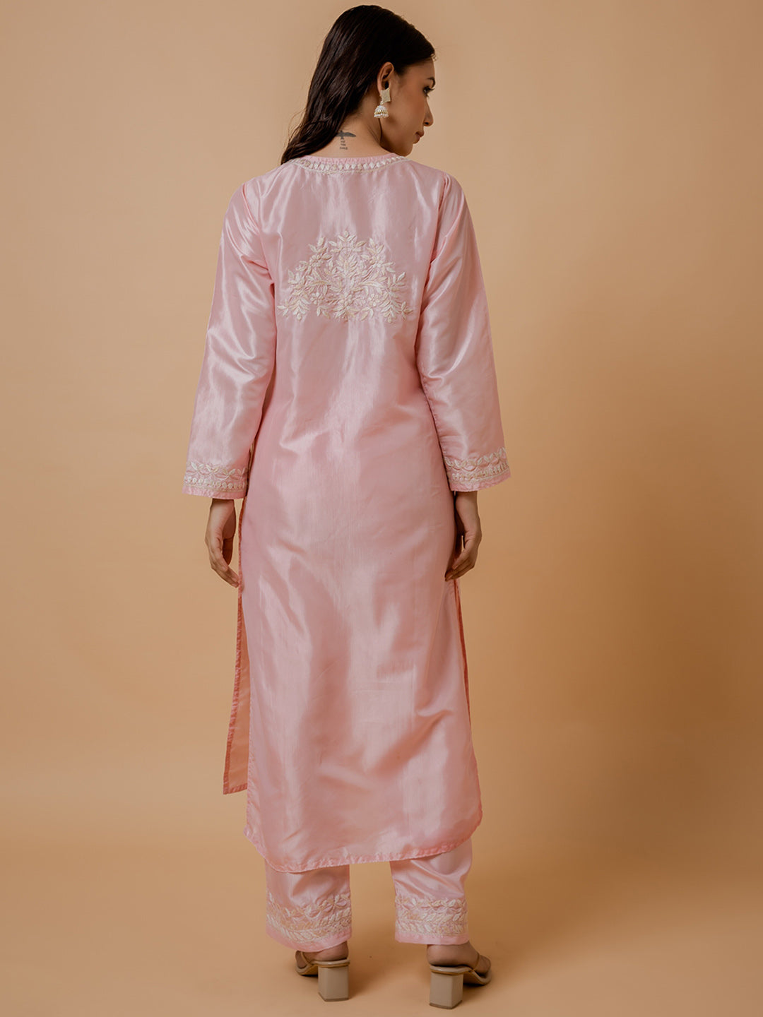 HOUSE OF KARI Floral Embroidered Silk Chikankari Kurta | Grocsy