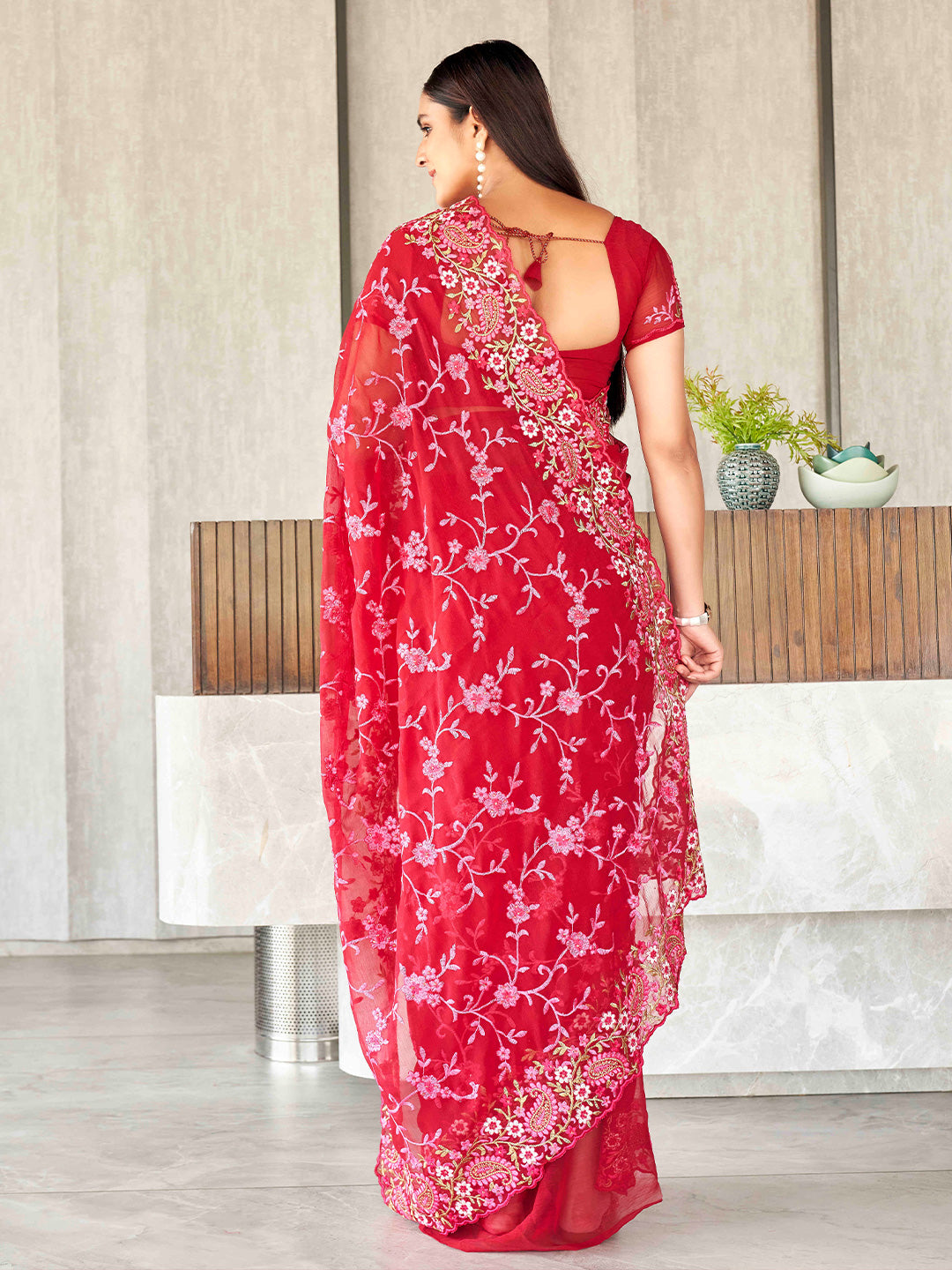 Tikhi Imli Floral Embroidered Chiffon Heavy Work Saree | Grocsy