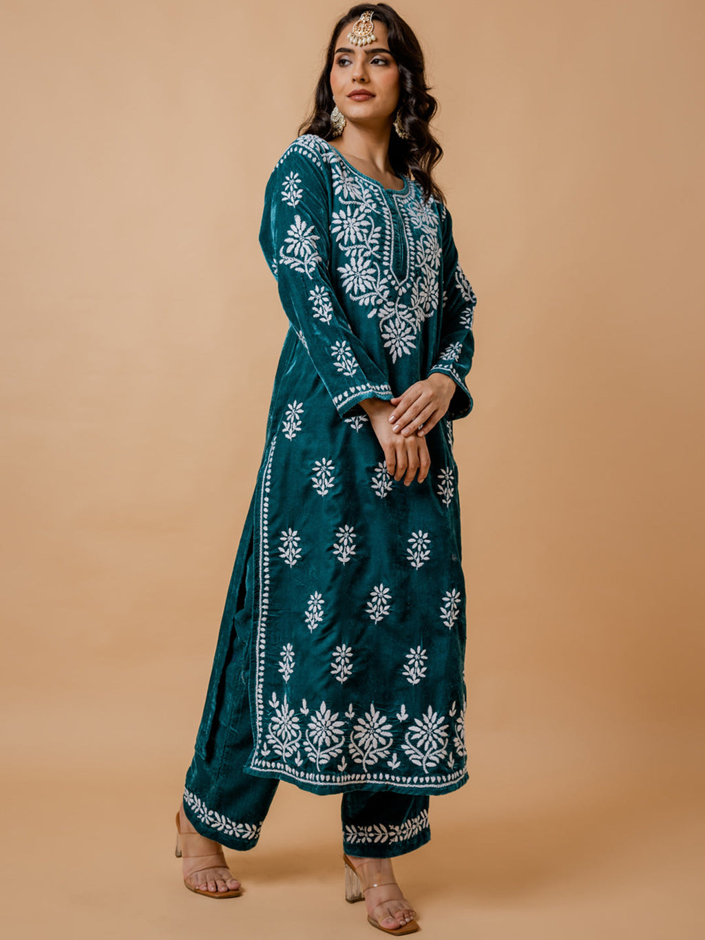 HOUSE OF KARI Ethnic Motifs Embroidered Chikankari Velvet Kurta With Trousers | Grocsy