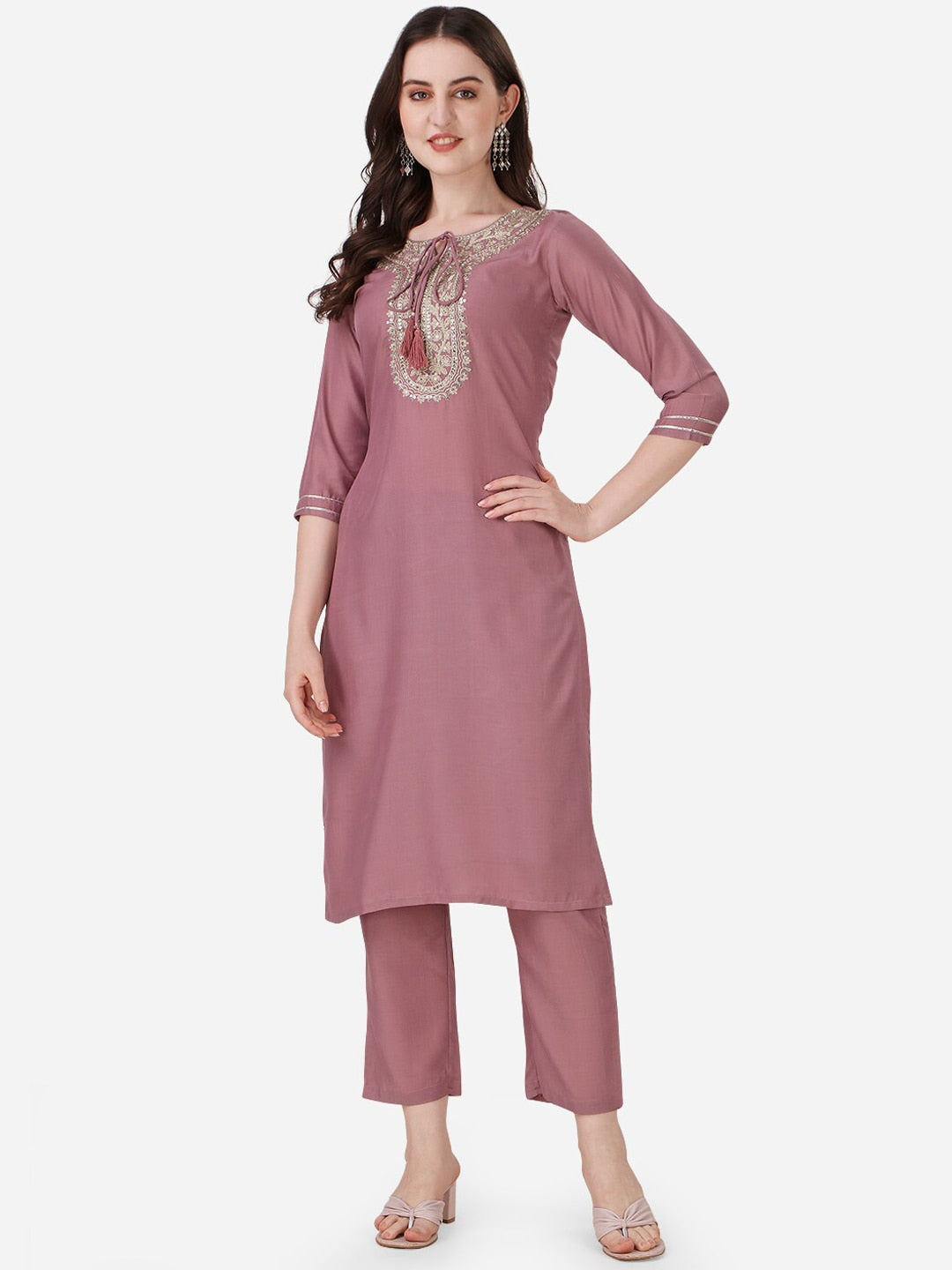 HERE&NOW Ethnic Motif Yoke Design Thread Work Kurta With Trousers | Grocsy