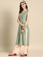 Sangria Women Ethnic Motifs Printed Thread Work Kurta | Grocsy