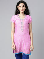 Souchii Pink Embroidered Pastels Kurta | Grocsy