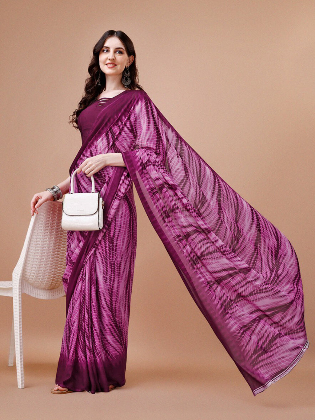 Sangria Purple Abstract Printed Saree | Grocsy