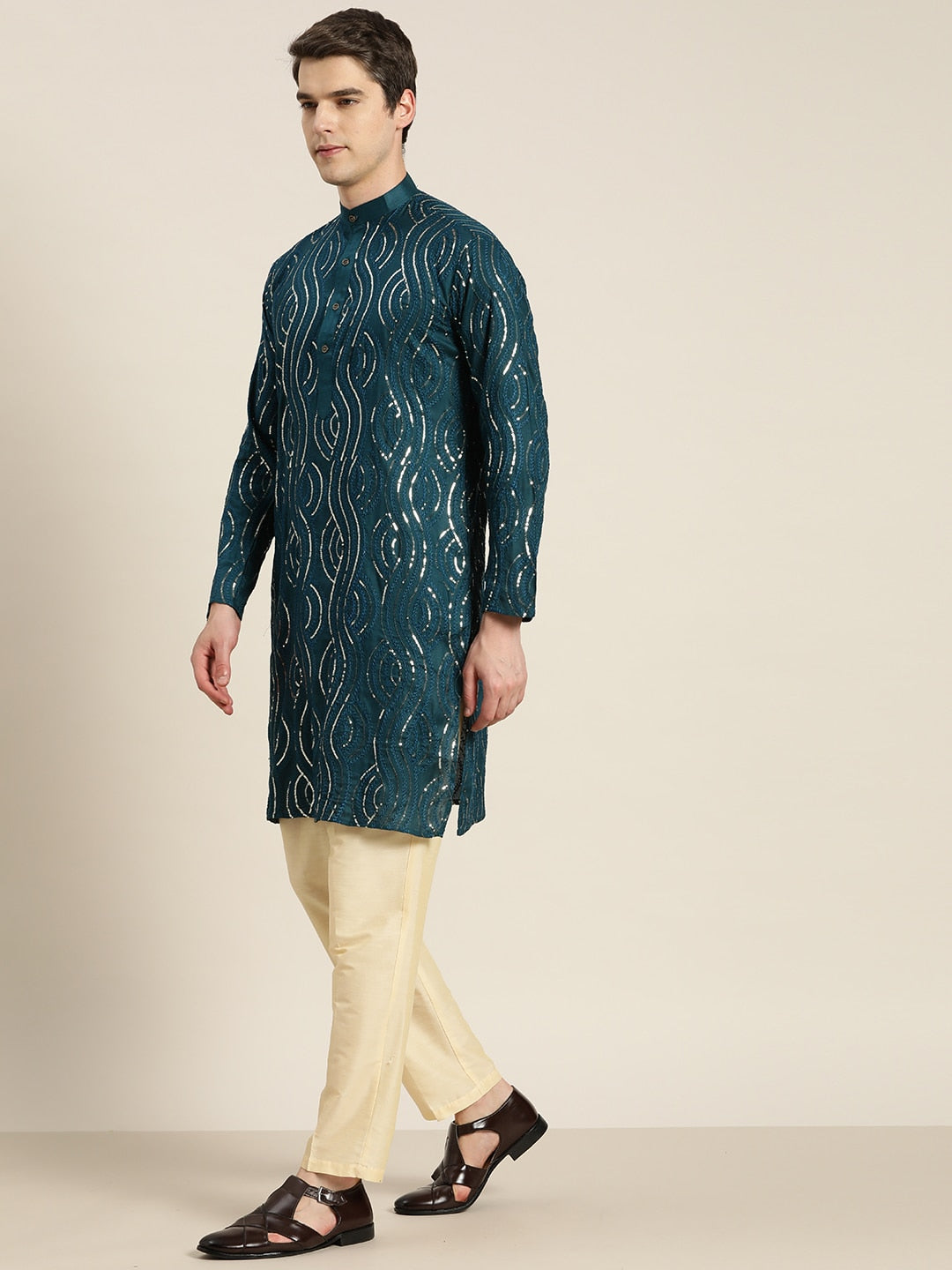 Sojanya Men Quirky Embroidered Sequinned Kurta | Grocsy