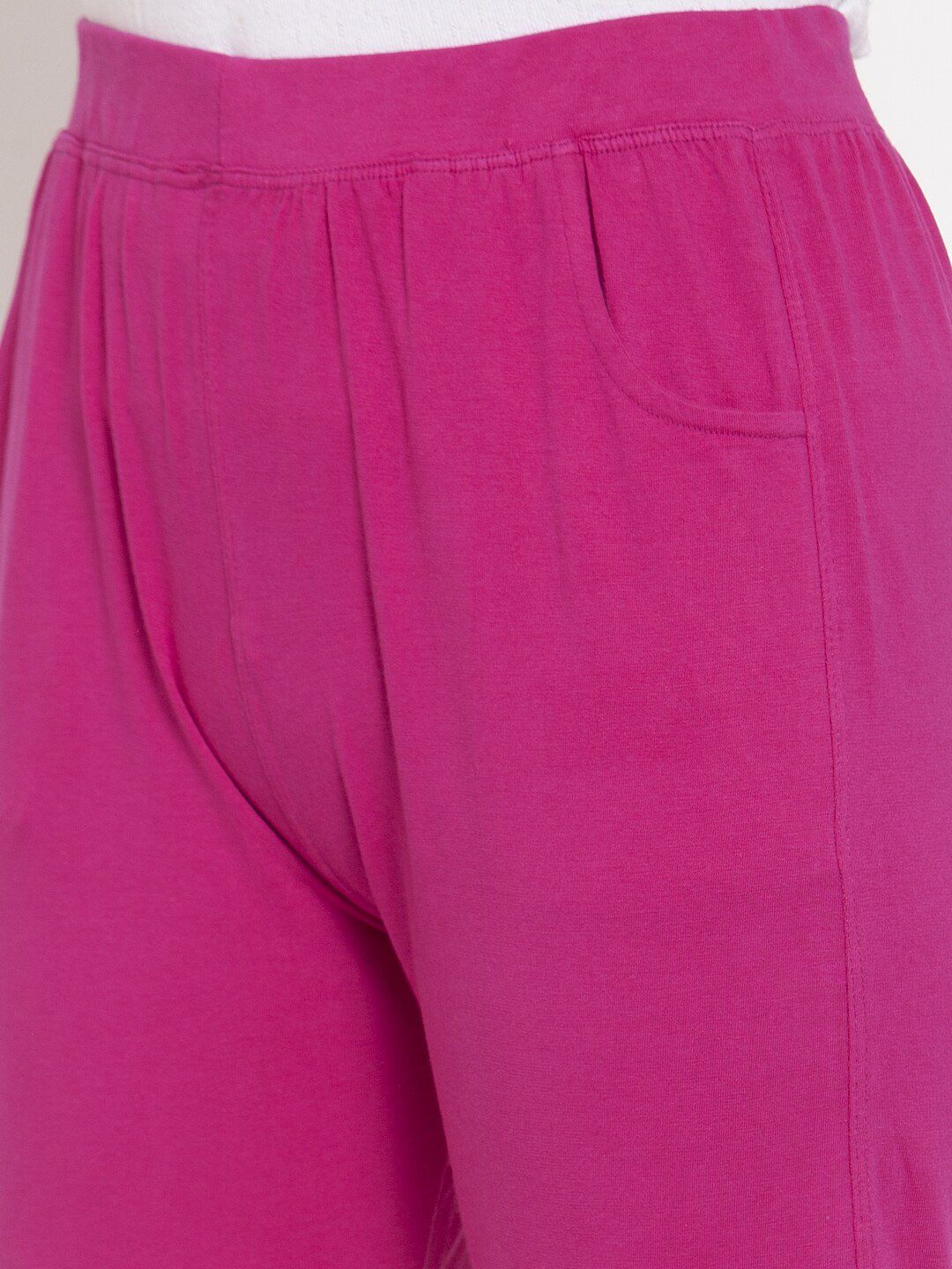 TAG 7 Women Magenta Solid Ankle-Length Leggings | Grocsy