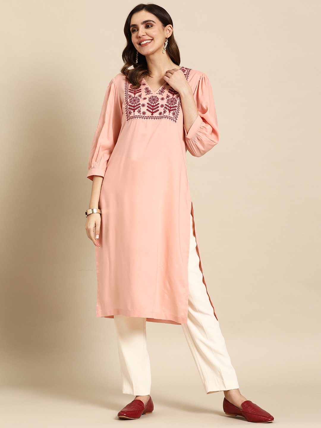 Sangria Floral Embroidered Kurta | Grocsy