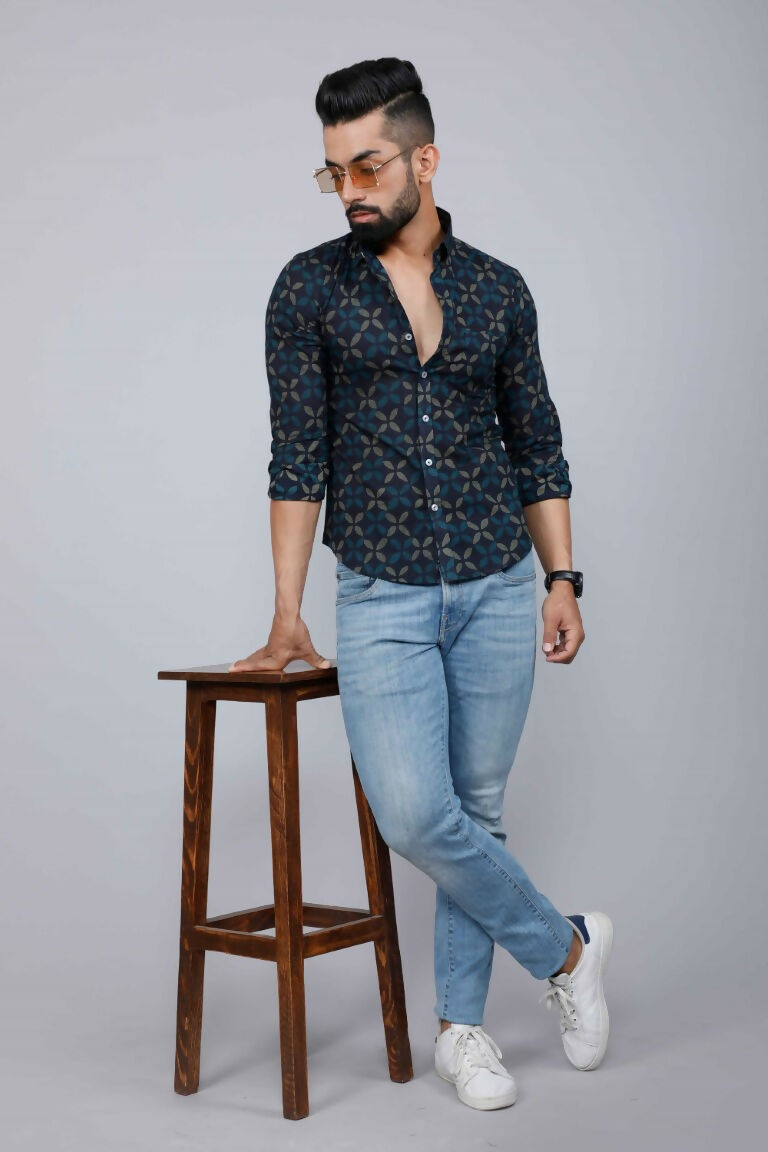 Miravan Men's Blue Floral Print Slim Fit Shirt with Patch Pocket | Grocsy