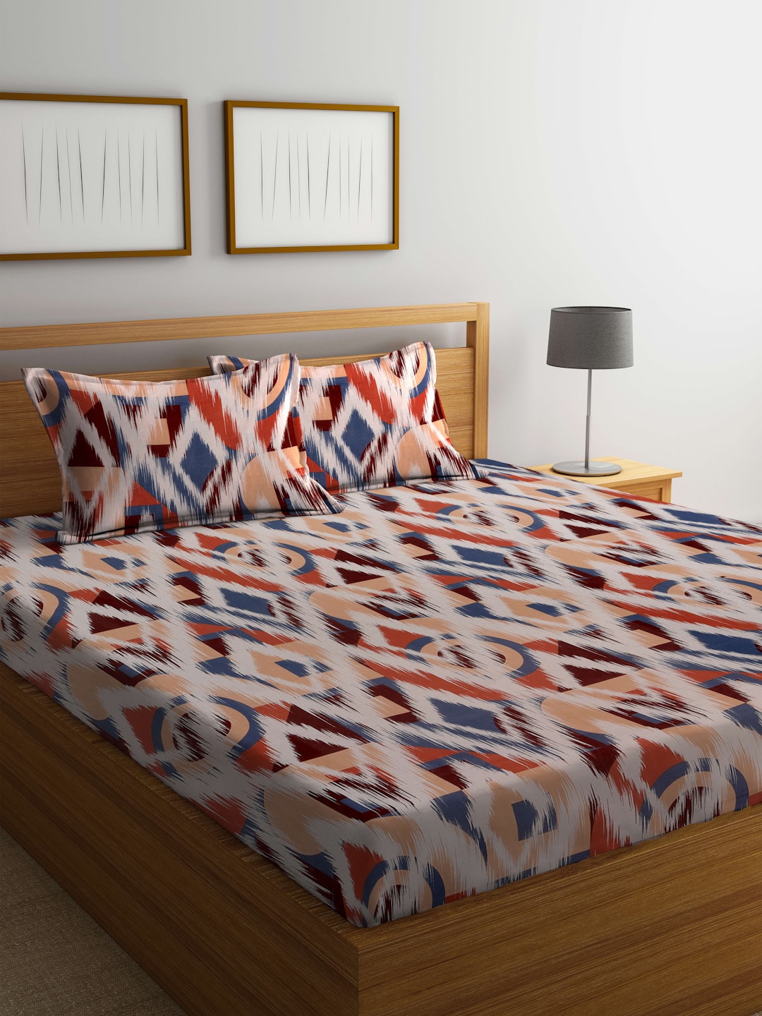 BOMBAY DYEING Marigold Brown Geometric Cotton 104 TC King Bedsheet & 2 Pillow Covers | Grocsy