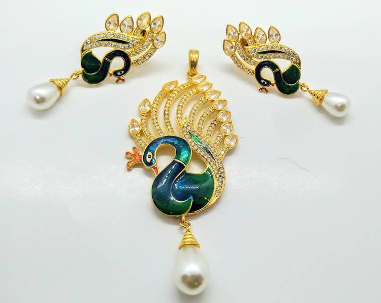 AD Peacock Pendant Set | Grocsy