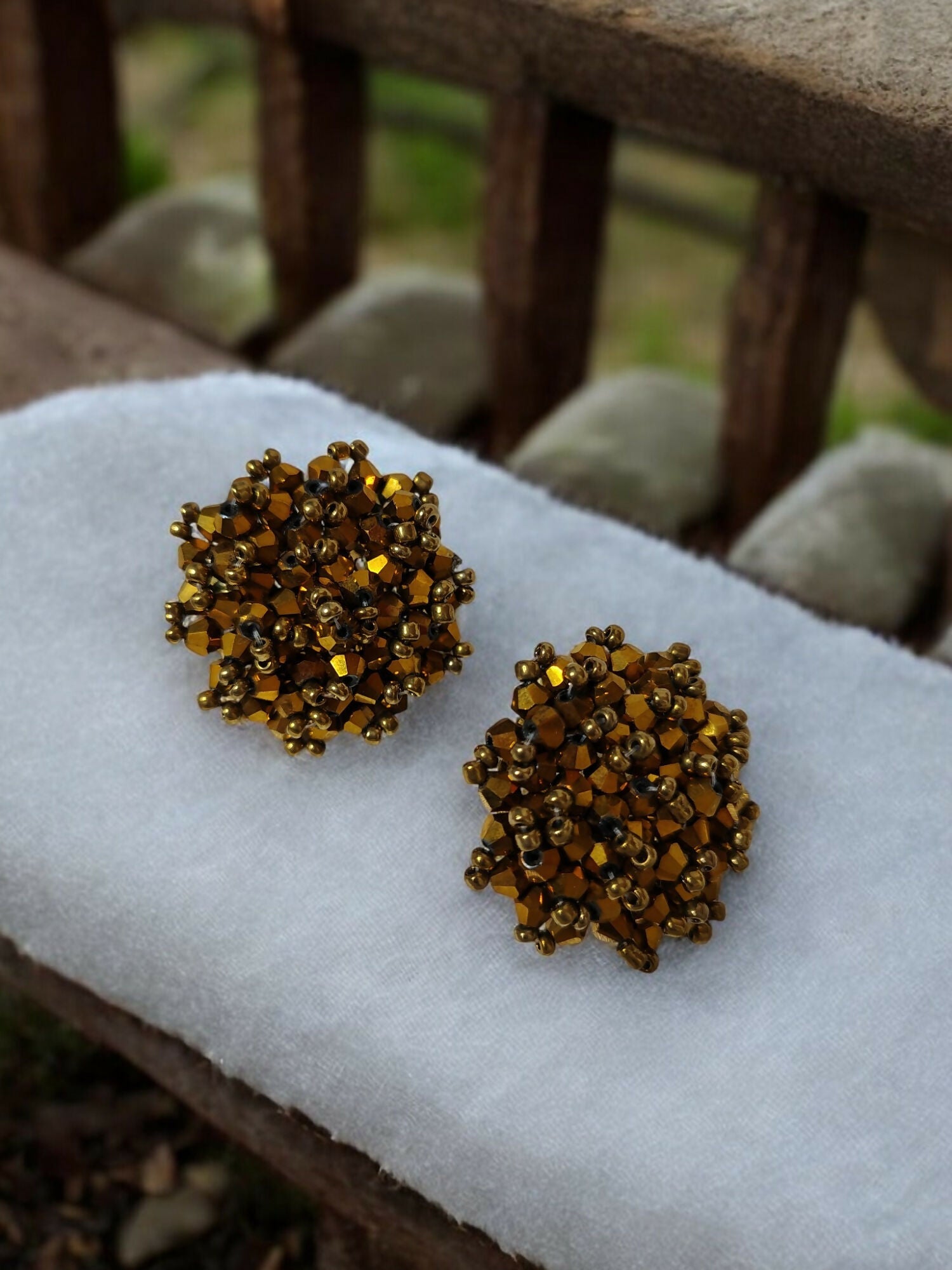Inhanns Premium Everyday Studs - Golden | Grocsy