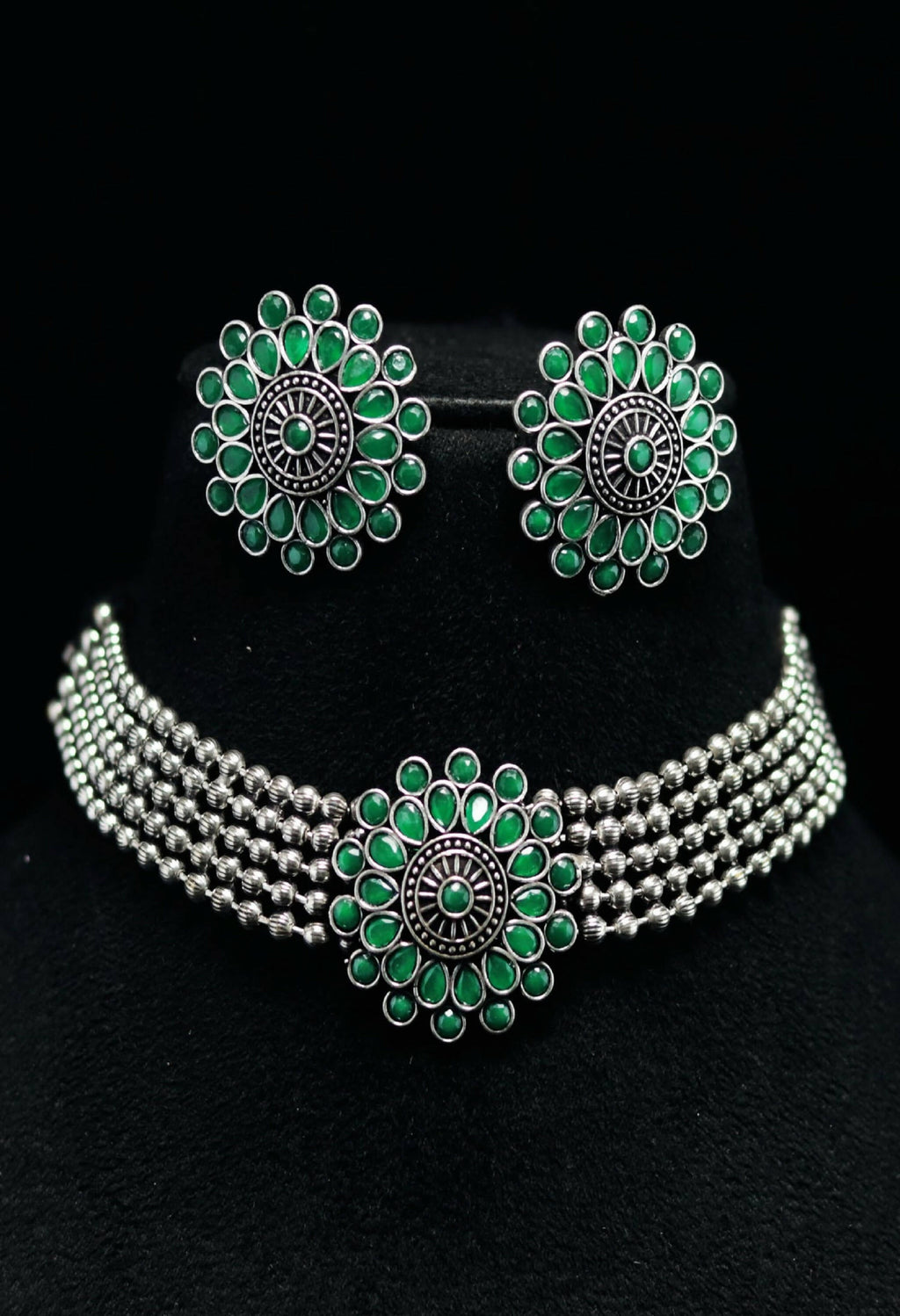 Mominos Fashion Johar Kamal Oxidised Silver-Plated Brass Finish Kundan Choker For Women (Green) | Grocsy