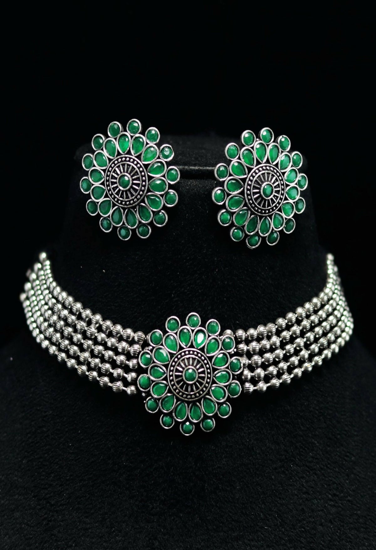 Mominos Fashion Johar Kamal Oxidised Silver-Plated Brass Finish Kundan Choker For Women (Green) | Grocsy