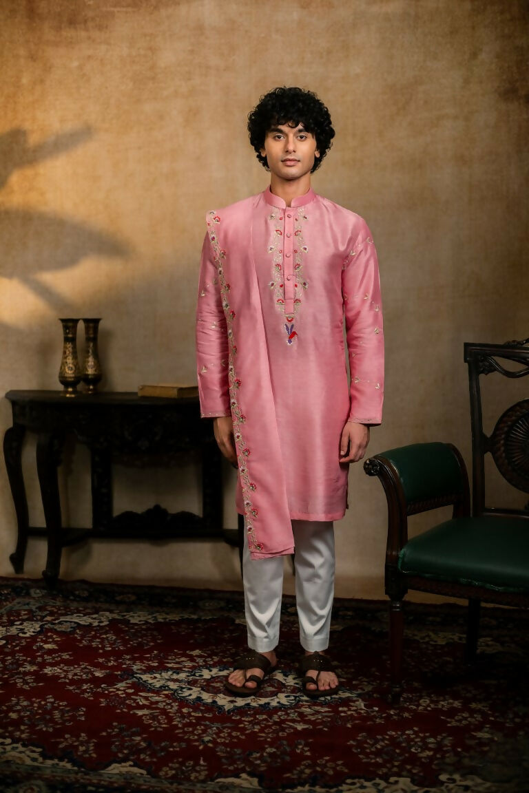 Falling Raw Silk Pink Gulab Pakshi Kurta Set By Hilo Design | Grocsy