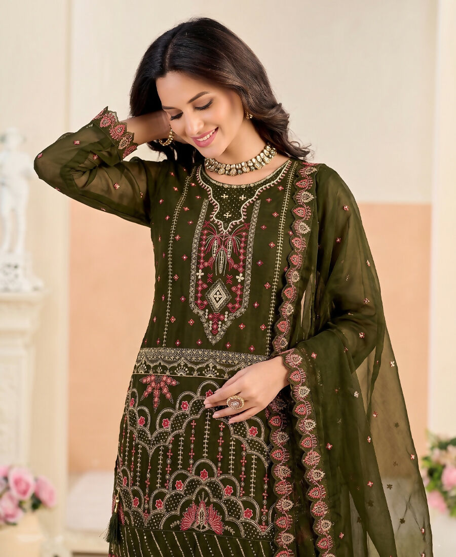 KC Mahendi Pakistani Crunchy Silk Heavy Salwar Kameez For Women | Grocsy