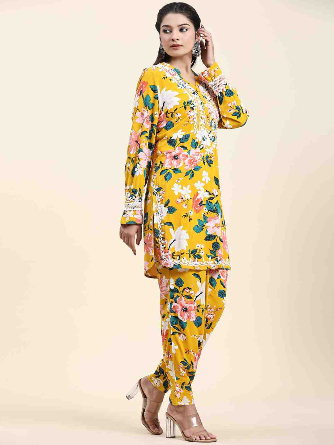 HOUSE OF KARI Floral Printed Chikankari Regular Straight Pure Cotton Kurta with Trousers | Grocsy