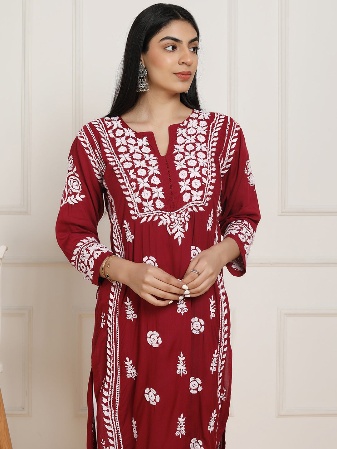 HOUSE OF KARI Floral Embroidered Chikankari Pure Cotton Kurta | Grocsy