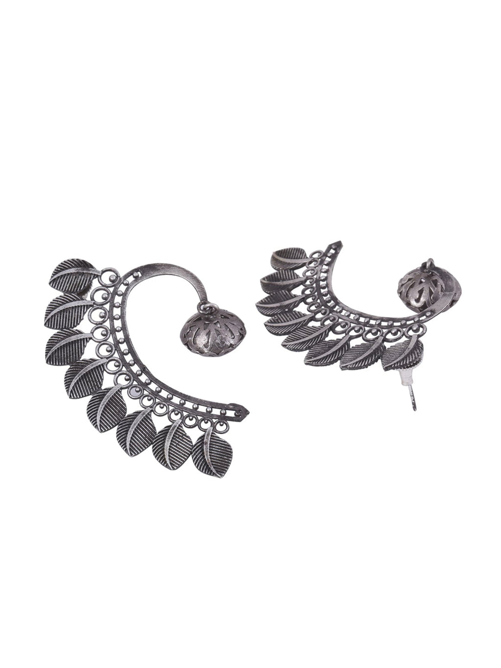 Shoshaa Silver-Plated Contemporary Ear Cuff | Grocsy
