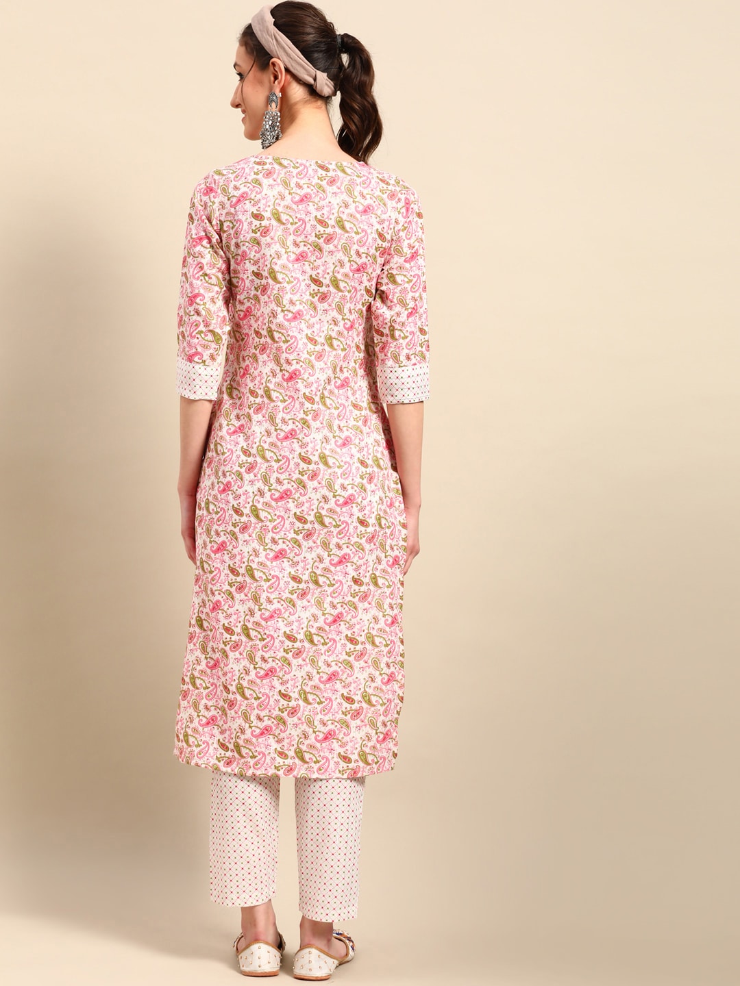 Sangria Women Paisley Printed Gotta Patti Kurta With Trousers | Grocsy