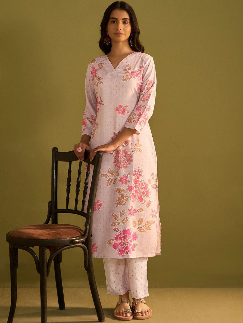 Indo Era Women Floral Printed Regular Kurta with Trousers | Grocsy