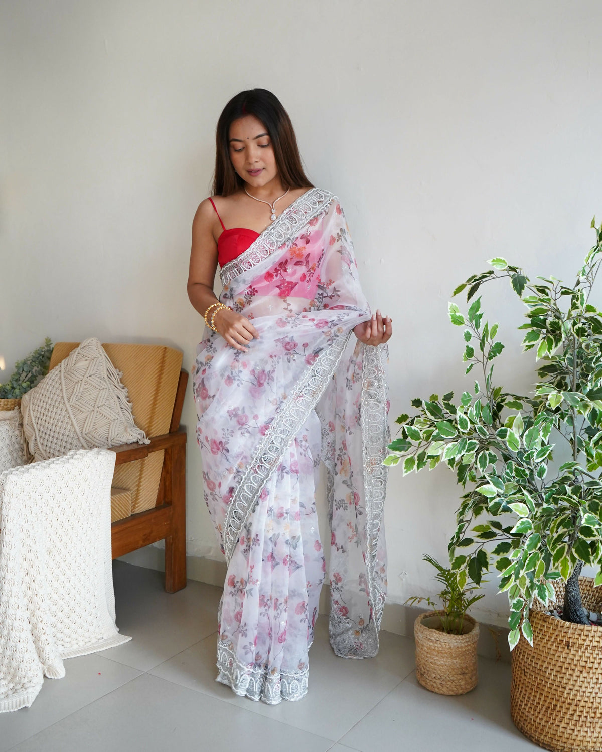 Vamsee Ferry White Organza Saree | Grocsy