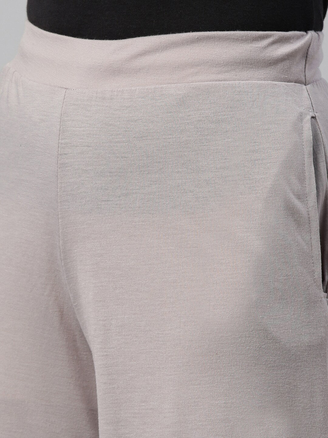 Souchii Women Grey Knitted Palazzos | Grocsy